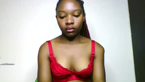 Snapshot of swit_candy chatting on 05/06/26, 12:41 Candy online show from 05/06/26, 12:41