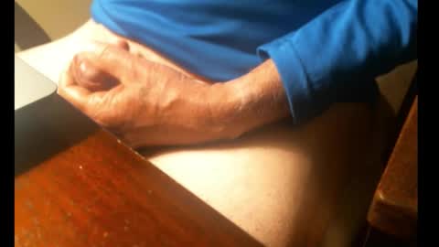 Snapshot of swizzle__stick chatting on 11/11/25, 11:21 will jeffers online show from 11/11/25, 11:21