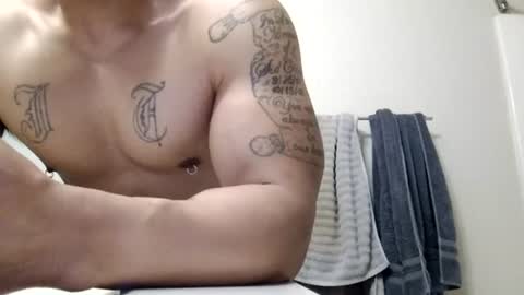 swollenhelmenthead online show from 07/28/26, 11:37
