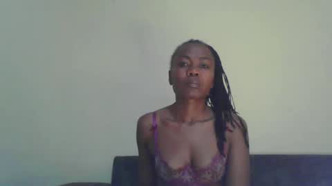 ALICIA online show from 02/17/25, 10:25