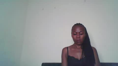 Snapshot of swtebony1 chatting on 04/04/26, 10:51 ALICIA online show from 04/04/26, 10:51