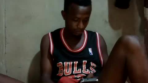 Snapshot of swthairy_dick chatting on 04/28/26, 02:49 swthairy_dick online show from 04/28/26, 02:49