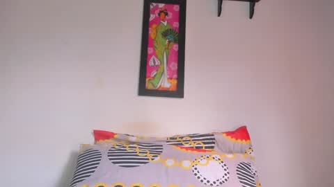 Lilly  online show from 12/09/24, 08:23