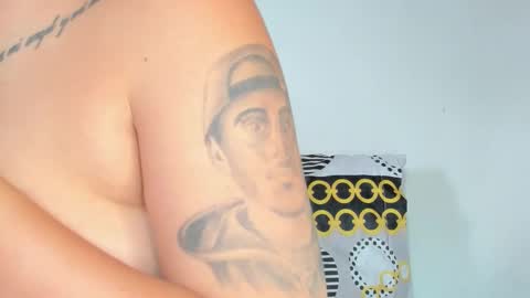 Snapshot of swtt_lilly chatting on 10/06/25, 07:11 Lilly  online show from 10/06/25, 07:11