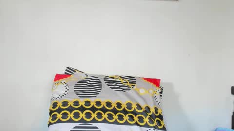 Snapshot of swtt_lilly chatting on 10/13/25, 07:36 Lilly  online show from 10/13/25, 07:36