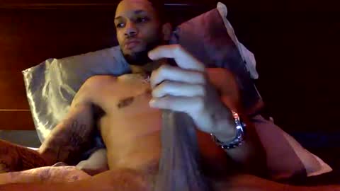 Snapshot of sxfl chatting on 02/19/25, 10:42 sxfl online show from 02/19/25, 10:42