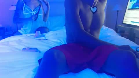 Snapshot of sxncndy chatting on 11/17/25, 02:45 sxncndy online show from 11/17/25, 02:45