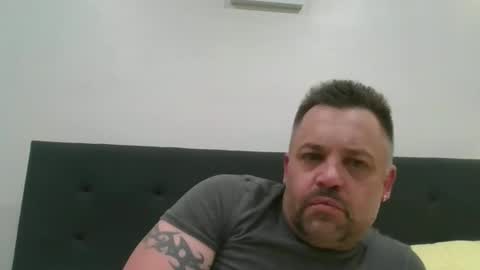 Snapshot of sxylegsturnmeon chatting on 09/29/25, 05:45 sxylegsturnmeon online show from 09/29/25, 05:45