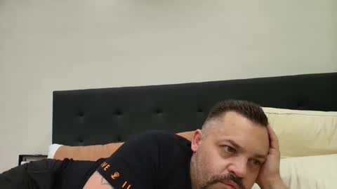 Snapshot of sxylegsturnmeon chatting on 11/01/25, 01:35 sxylegsturnmeon online show from 11/01/25, 01:35