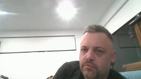 Snapshot of sxylegsturnmeon chatting on 11/04/25, 03:22 sxylegsturnmeon online show from 11/04/25, 03:22