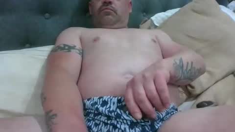 Snapshot of sxylegsturnmeon chatting on 12/13/25, 07:53 sxylegsturnmeon online show from 12/13/25, 07:53