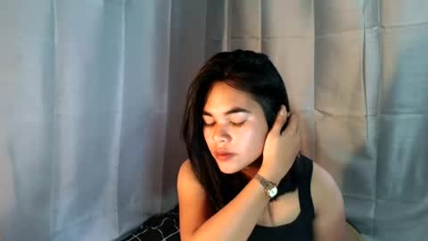 Snapshot of sy_arah chatting on 07/24/26, 05:27 arah online show from 07/24/26, 05:27