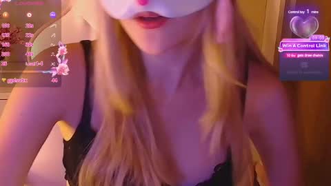 Snapshot of sydney_max chatting on 12/12/24, 02:04 Milena online show from 12/12/24, 02:04