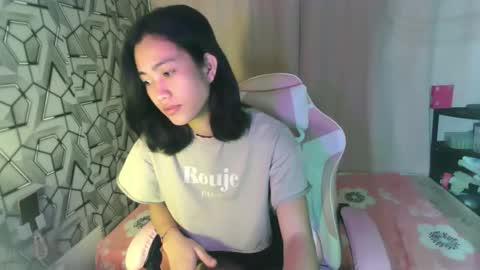 Snapshot of sydnyxox1 chatting on 05/06/26, 01:57 sydnyxox1 online show from 05/06/26, 01:57