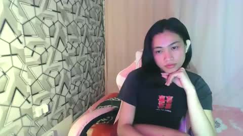Snapshot of sydnyxox1 chatting on 05/07/26, 02:06 sydnyxox1 online show from 05/07/26, 02:06
