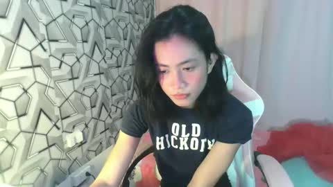 Snapshot of sydnyxox1 chatting on 05/11/26, 02:39 sydnyxox1 online show from 05/11/26, 02:39