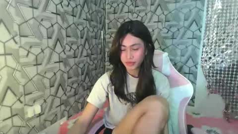 Snapshot of sydnyxox1 chatting on 05/29/26, 01:03 sydnyxox1 online show from 05/29/26, 01:03
