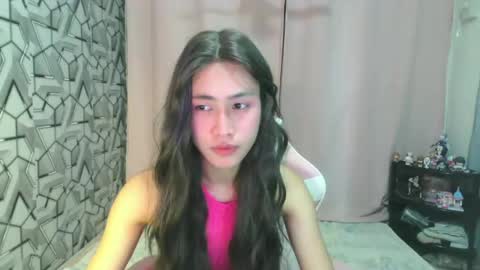 Snapshot of sydnyxox1 chatting on 06/11/26, 06:39 sydnyxox1 online show from 06/11/26, 06:39