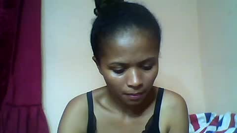 Snapshot of sylvaniah01 chatting on 06/01/26, 07:04 sylvaniah01 online show from 06/01/26, 07:04