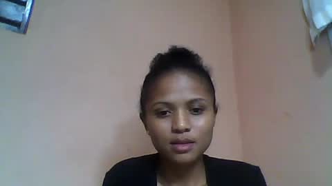 Snapshot of sylvaniah01 chatting on 06/07/26, 05:06 sylvaniah01 online show from 06/07/26, 05:06