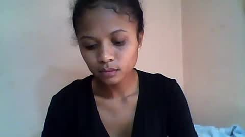 Snapshot of sylvaniah01 chatting on 06/13/26, 07:28 sylvaniah01 online show from 06/13/26, 07:28