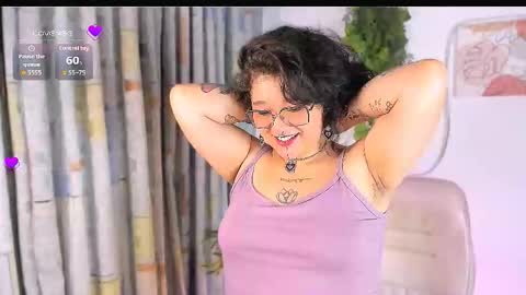 Snapshot of sylvara_bx chatting on 03/27/26, 01:00 online show from 03/27/26, 01:00