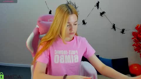 Sylvia online show from 11/04/25, 01:05