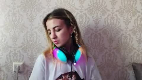 Emily online show from 07/20/26, 10:39