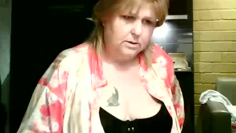 Snapshot of sylviastar47 chatting on 03/12/26, 09:10 Sylviastar47 online show from 03/12/26, 09:10