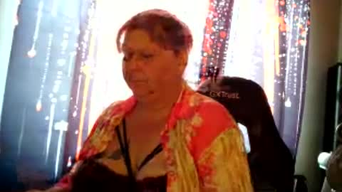 Snapshot of sylviastar47 chatting on 07/04/26, 08:20 Sylviastar47 online show from 07/04/26, 08:20