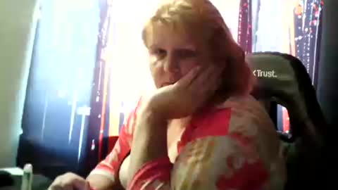 Snapshot of sylviastar47 chatting on 07/23/26, 05:33 Sylviastar47 online show from 07/23/26, 05:33