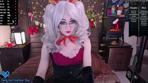 Sylvie online show from 12/26/24, 12:36