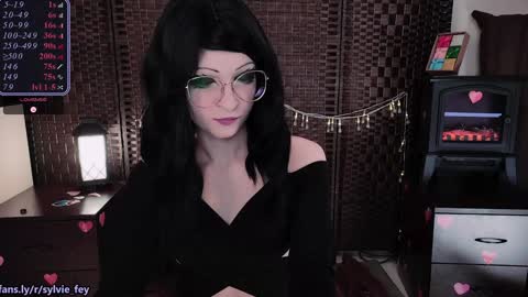 Sylvie online show from 02/02/25, 11:11