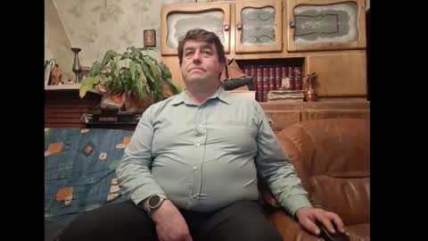 Snapshot of sympa_trique chatting on 10/20/25, 05:02 sympa_trique online show from 10/20/25, 05:02