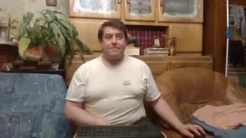 Snapshot of sympa_trique chatting on 10/25/25, 08:58 sympa_trique online show from 10/25/25, 08:58