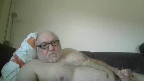 Snapshot of synek65 chatting on 12/06/24, 01:22 synek65 online show from 12/06/24, 01:22