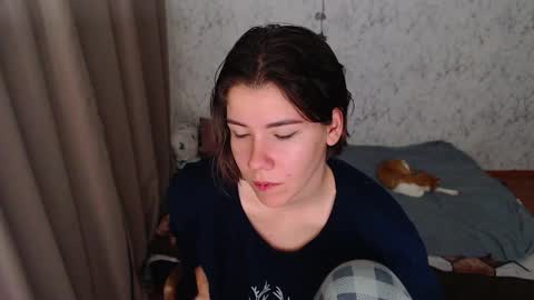 Snapshot of syrendixon chatting on 09/24/25, 05:16 SyrenDixon online show from 09/24/25, 05:16