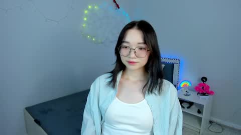 Snapshot of syuri_sun chatting on 06/02/26, 02:52 Yuki online show from 06/02/26, 02:52