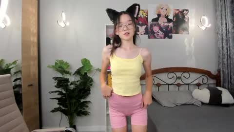 Yuki online show from 07/25/26, 02:47