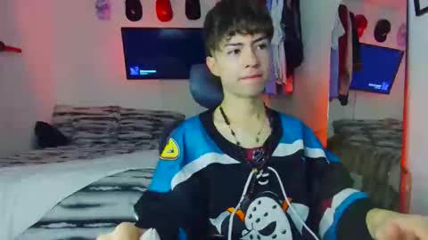 TONER online show from 10/29/25, 02:14