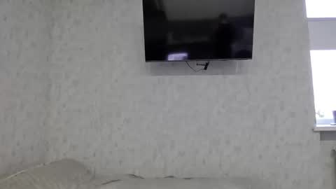 Den online show from 11/06/25, 06:58