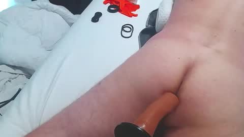 Snapshot of t92081t chatting on 10/15/25, 10:21 t92081t online show from 10/15/25, 10:21