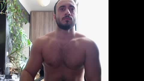 Snapshot of t_huracane chatting on 12/12/24, 08:14 Huracane online show from 12/12/24, 08:14