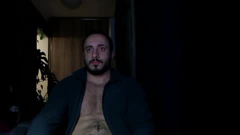 Snapshot of t_huracane chatting on 12/23/24, 05:11 Huracane online show from 12/23/24, 05:11