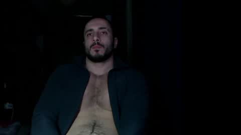 Snapshot of t_huracane chatting on 01/05/25, 05:09 Huracane online show from 01/05/25, 05:09