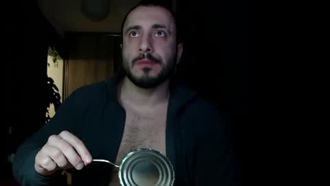 Snapshot of t_huracane chatting on 01/21/25, 07:17 Huracane online show from 01/21/25, 07:17