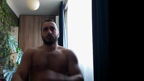 Snapshot of t_huracane chatting on 01/28/25, 05:11 Huracane online show from 01/28/25, 05:11