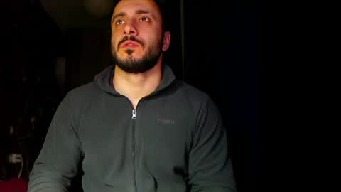 Snapshot of t_huracane chatting on 02/19/25, 07:59 Huracane online show from 02/19/25, 07:59