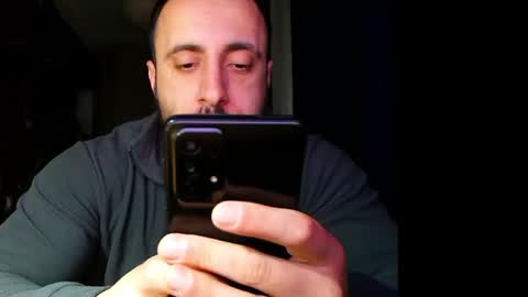 Snapshot of t_huracane chatting on 03/02/25, 06:19 Huracane online show from 03/02/25, 06:19