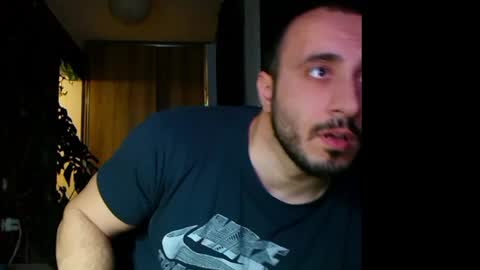 Snapshot of t_huracane chatting on 03/09/25, 03:27 Huracane online show from 03/09/25, 03:27